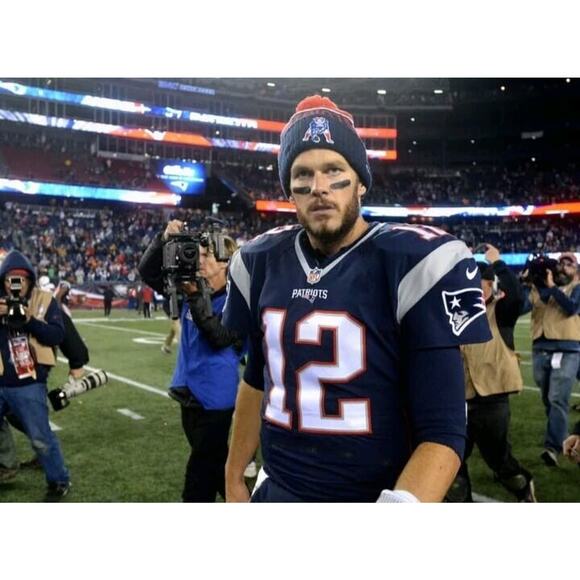 New England Patriots On Field New Era Knit Hat Beanie NFL Tom Brady Blue White - Picture 1 of 10